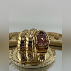 Gold Coil Bracelet Watch – Stretch Bangle Style Statement Piece